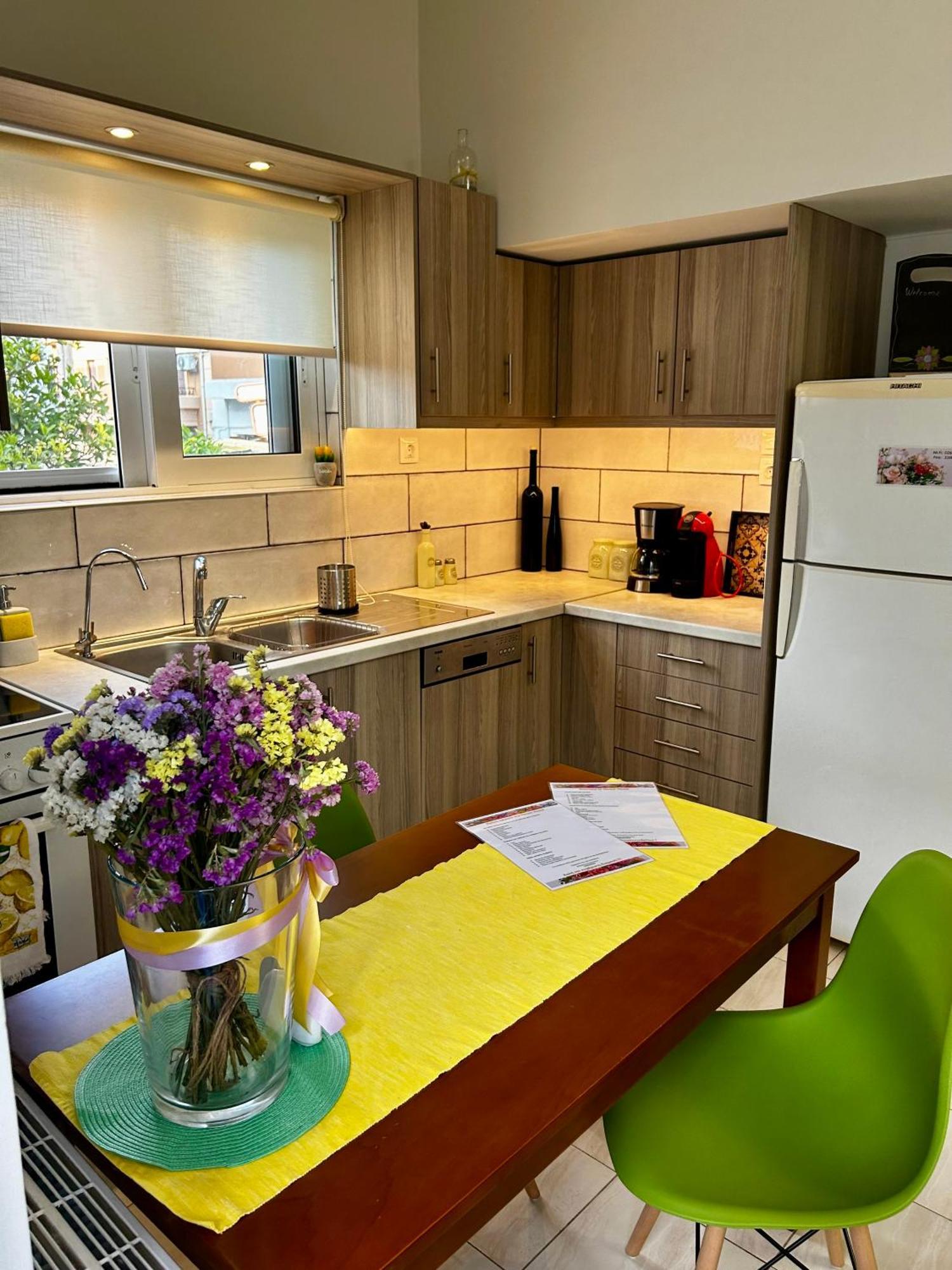 Flower House In Koropi-Near Airport 外观 照片